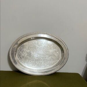 Leonard Silver Oval Plate